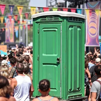 harga rental toilet portable bekasi terpercaya